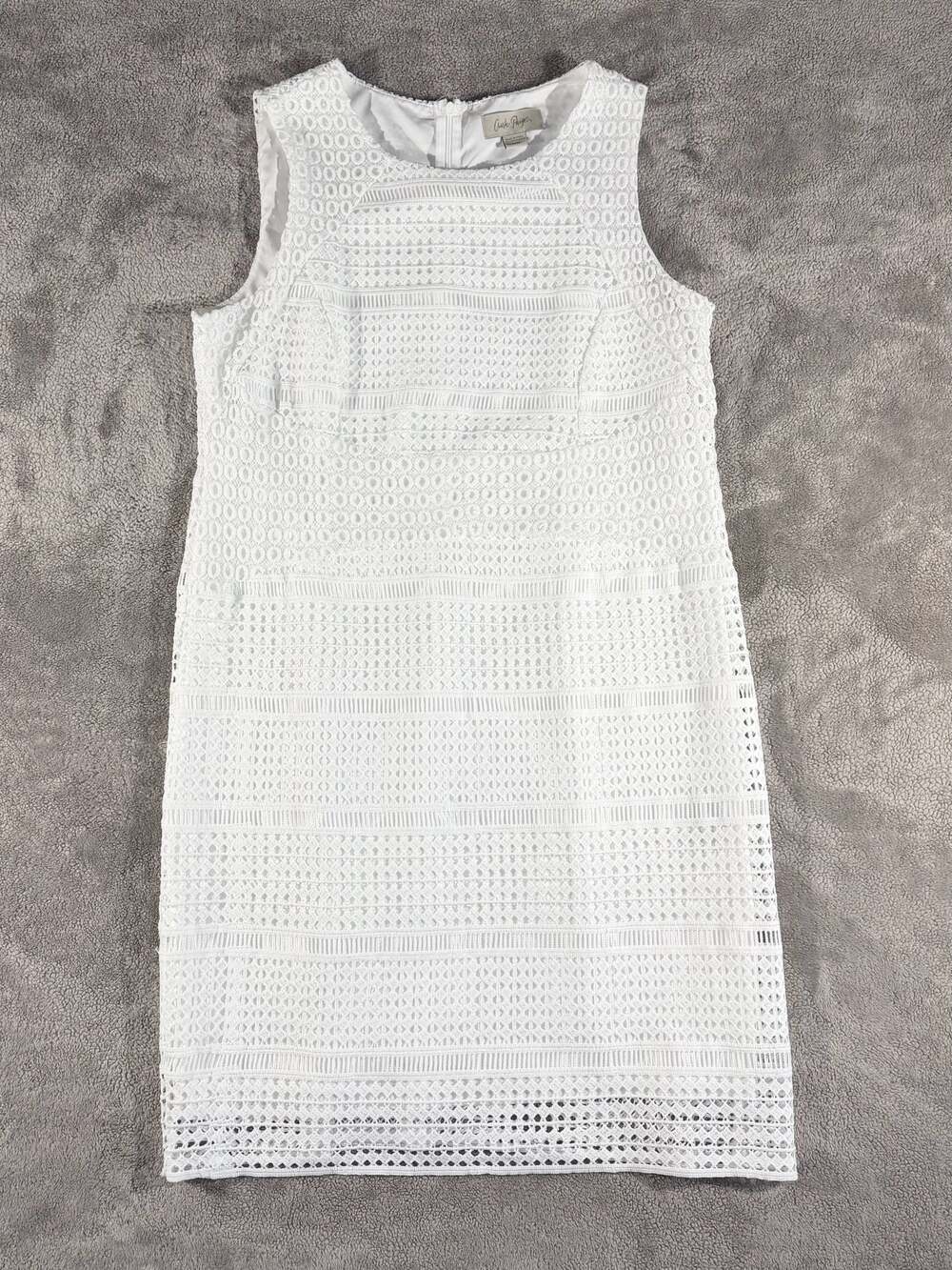 Charlie Paige White Sleeveless Lace Overlay Sheath Dress Size M